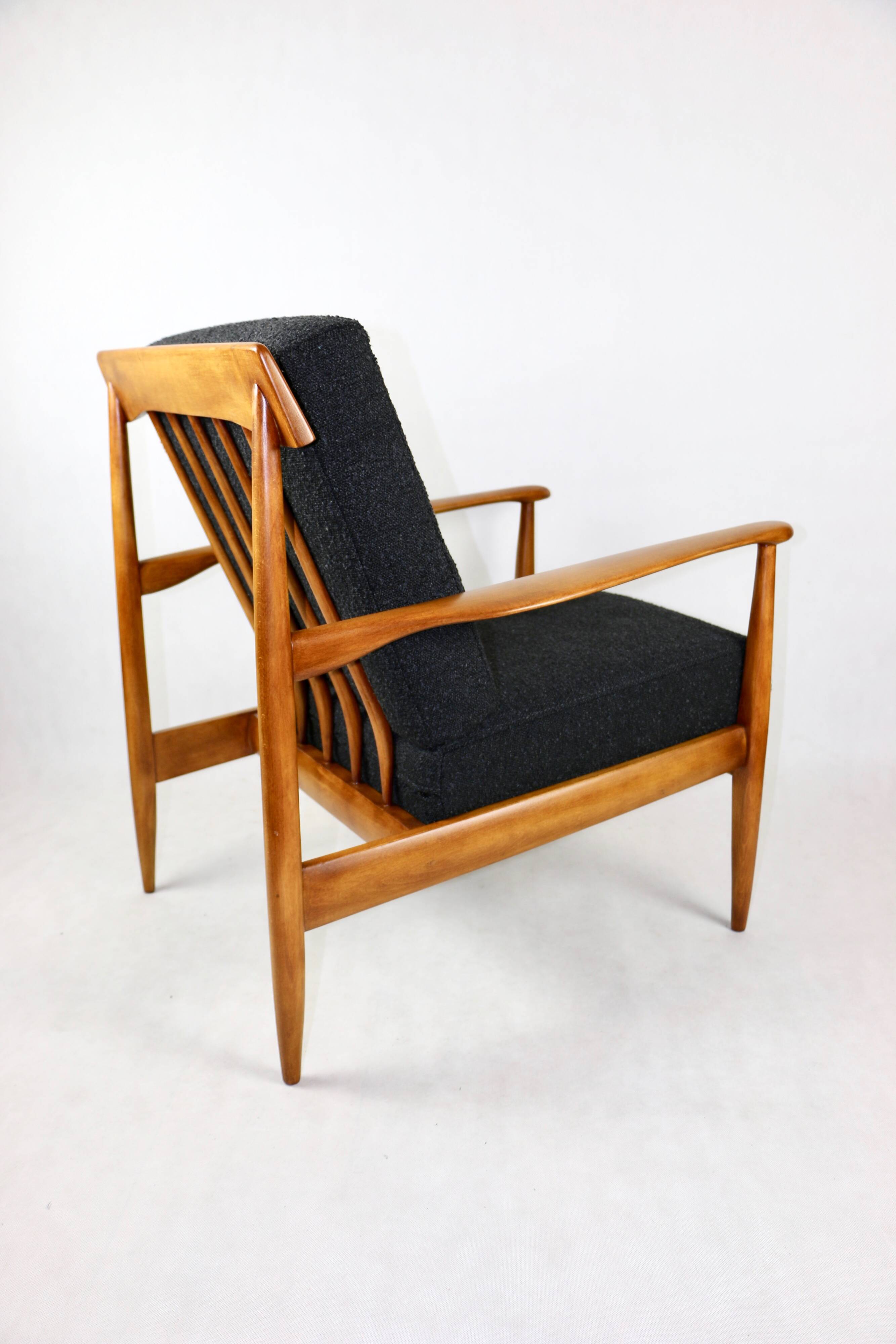 Fauteuil boucle noir design danois sur les oreillers, années 1970