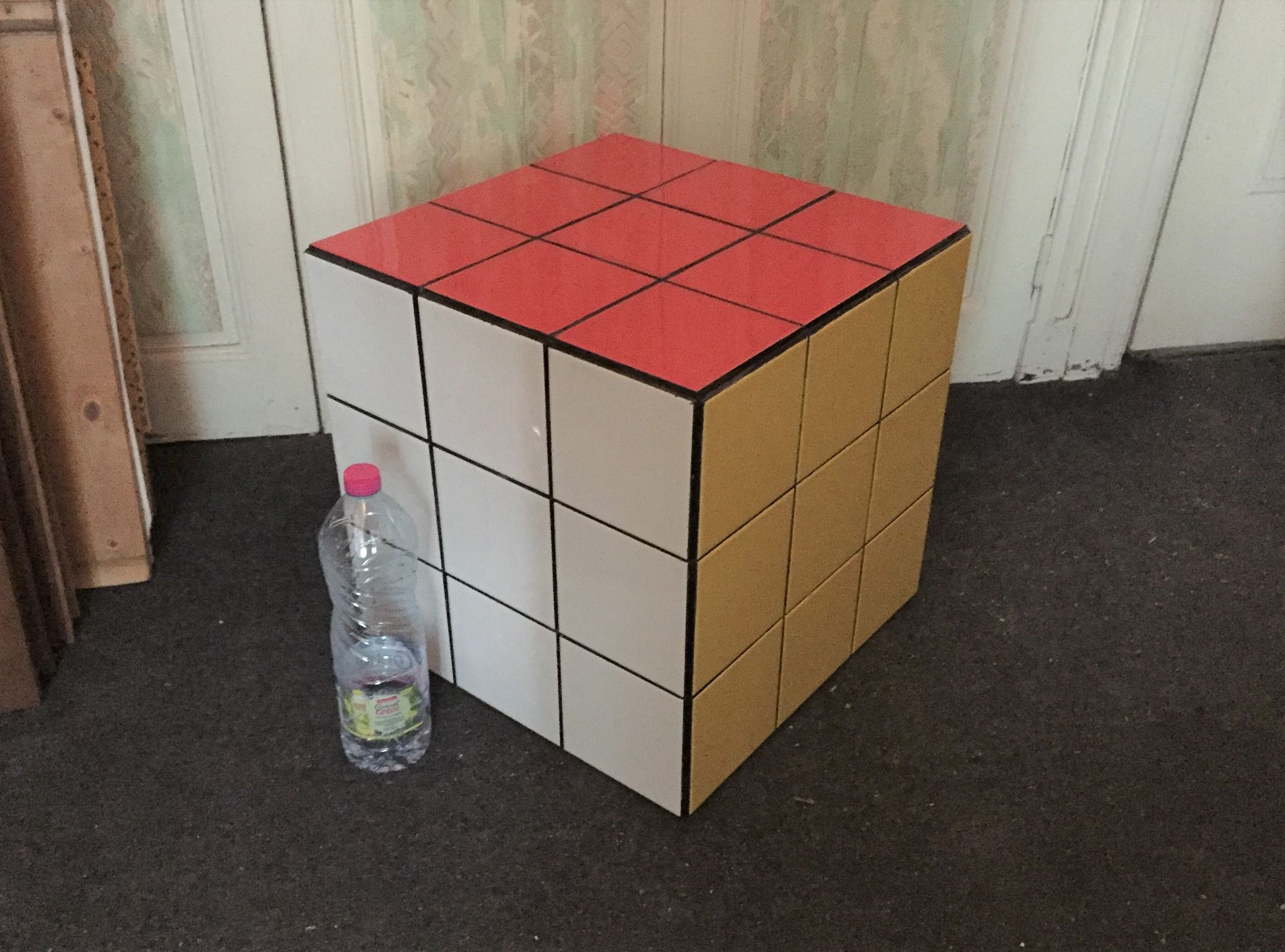 Table basse vintage rubik's cube bout de canapé carreau de faience