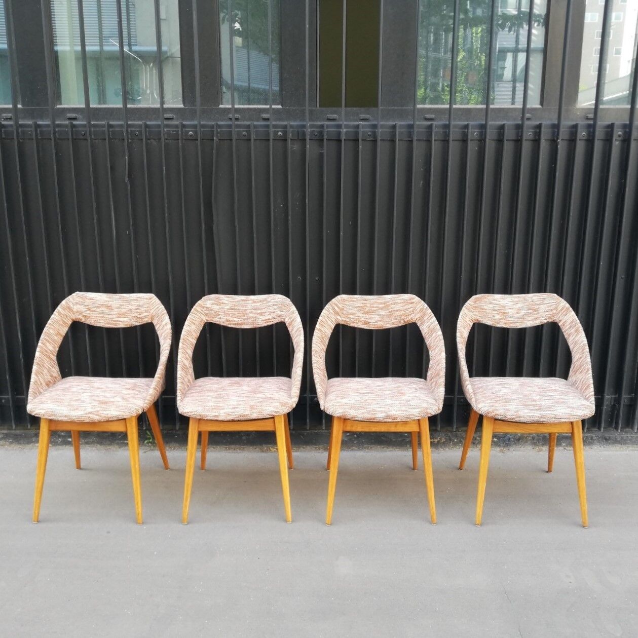 4 chairs louis paolozzi 50 years
