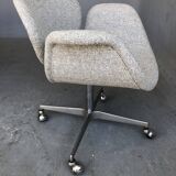Fauteuil 'F163 little tulip'  Pierre Paulin