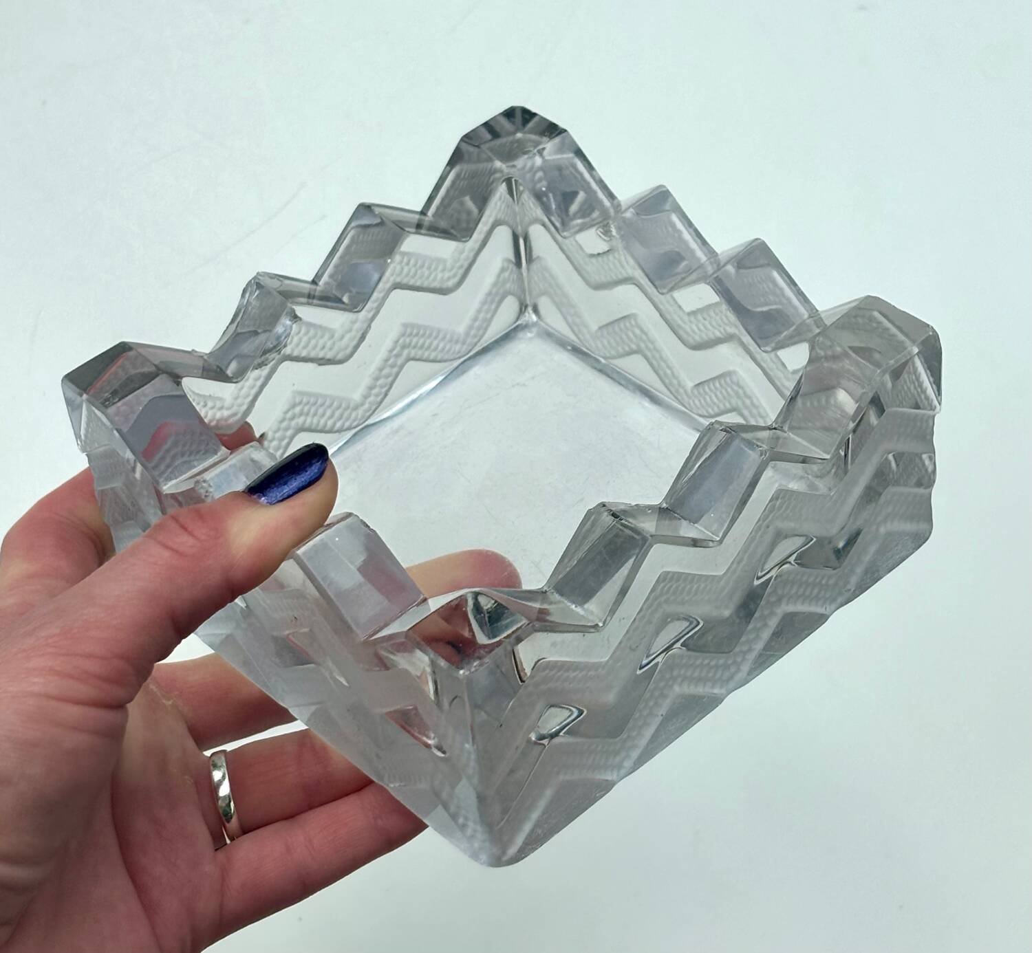 Lalique two ashtrays