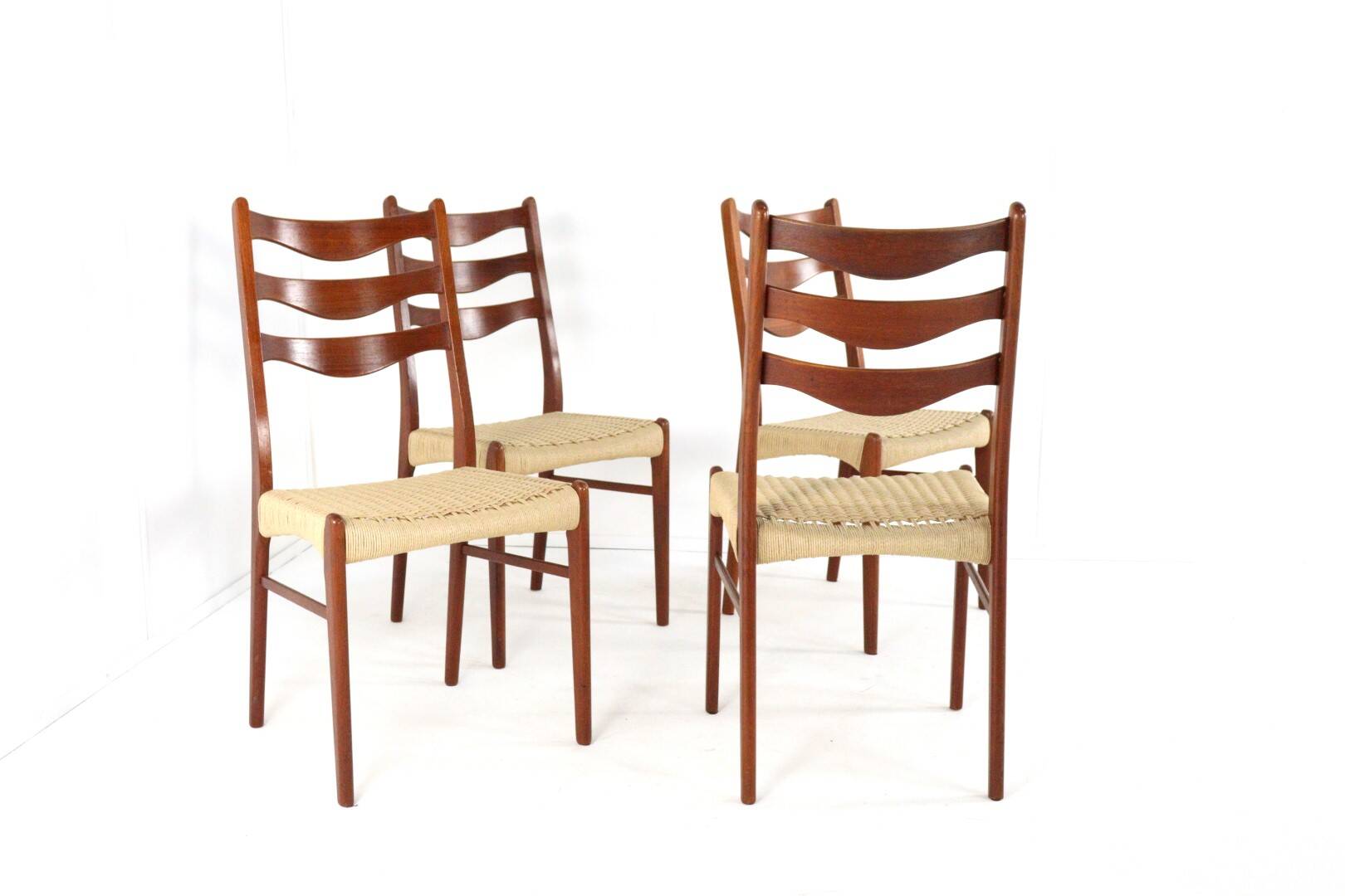 Set of 4 Arne Wahl Iversen for Glygnore papercord chairs