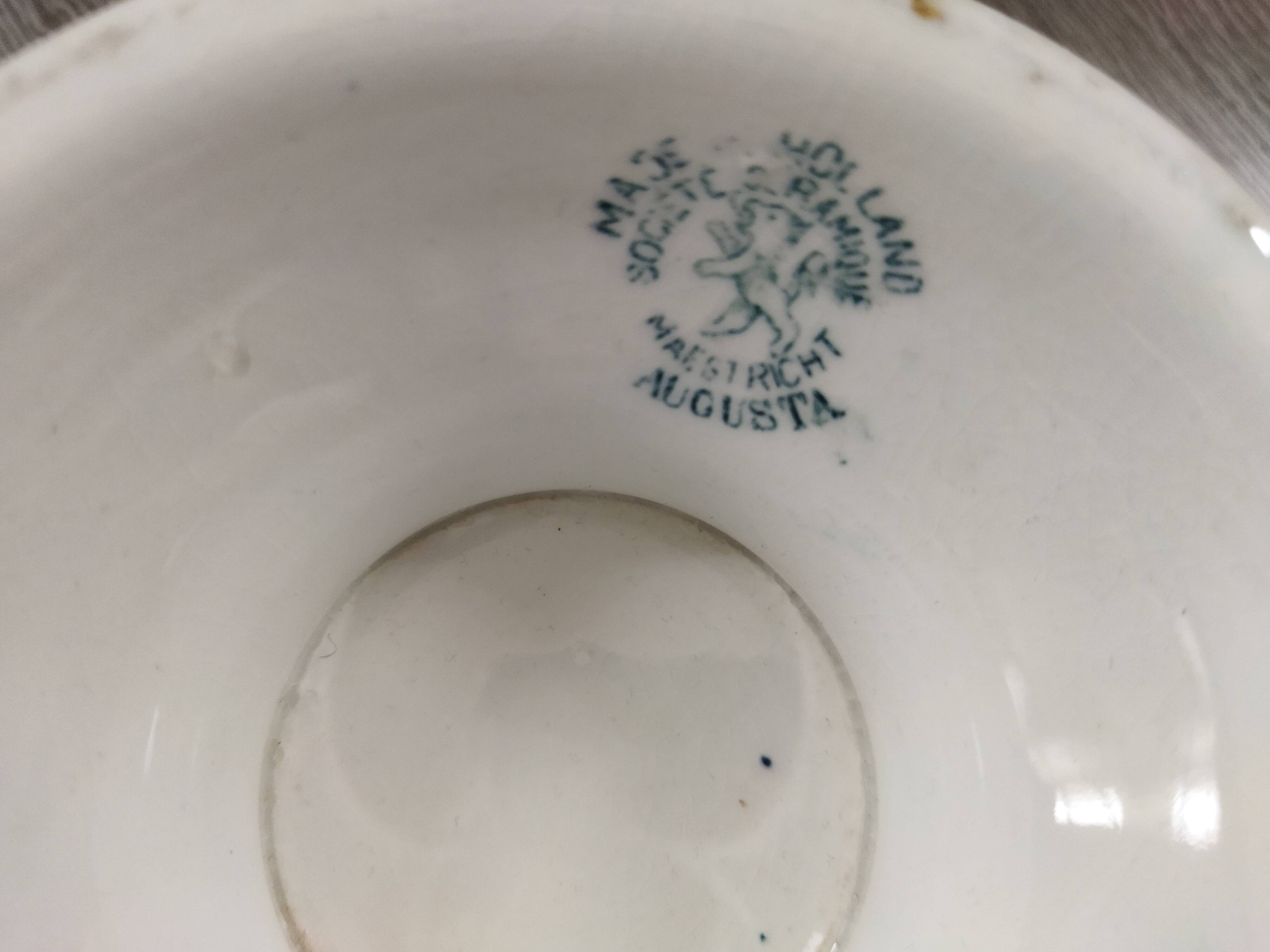 Maestricht compotier dish