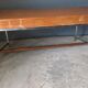 Bureau quatre tiroirs 1960 sur pieds tubulaires chromes