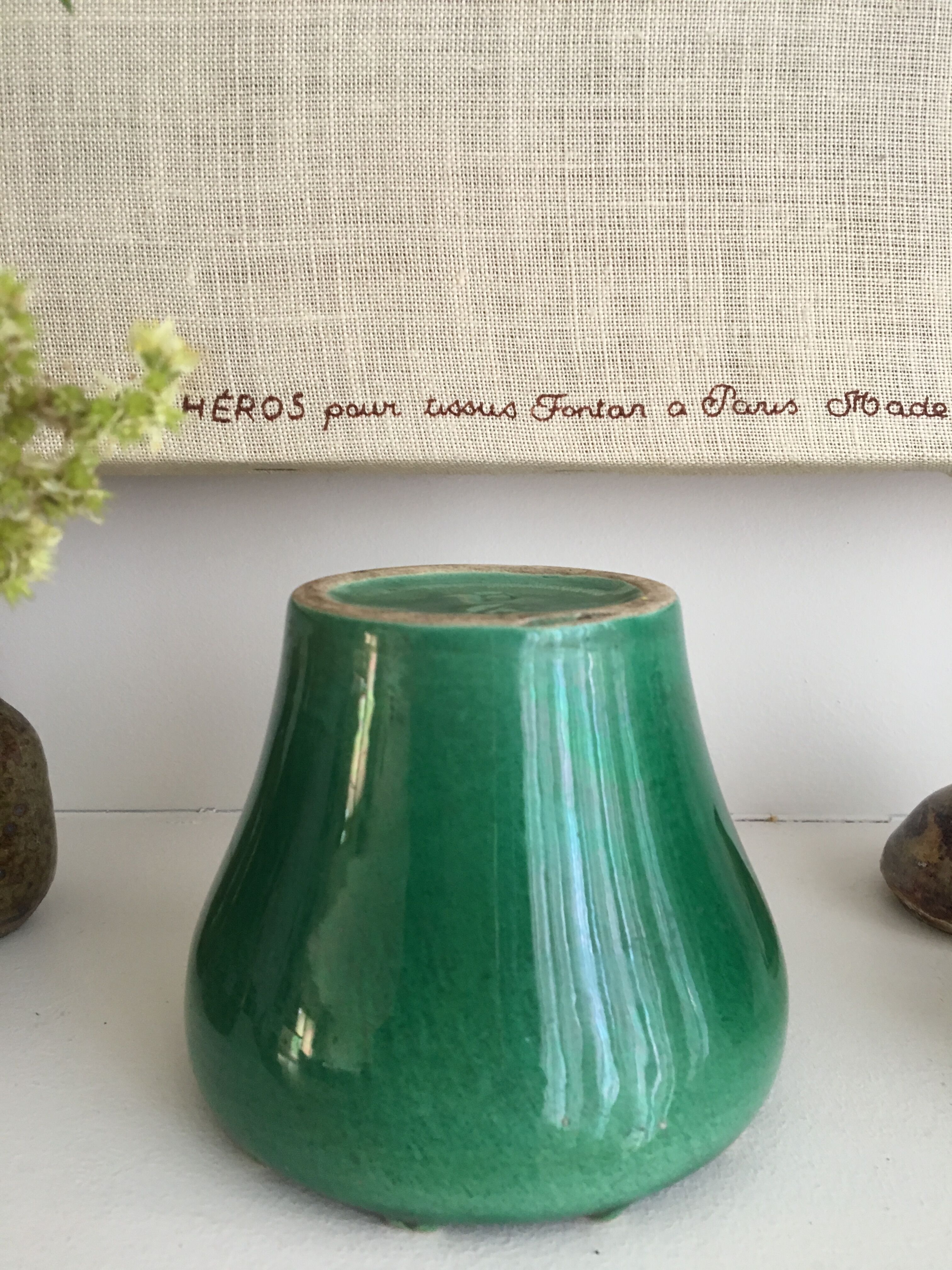 1940s glazed ceramic pot