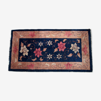 Chinese rug done hand 61x124cm
