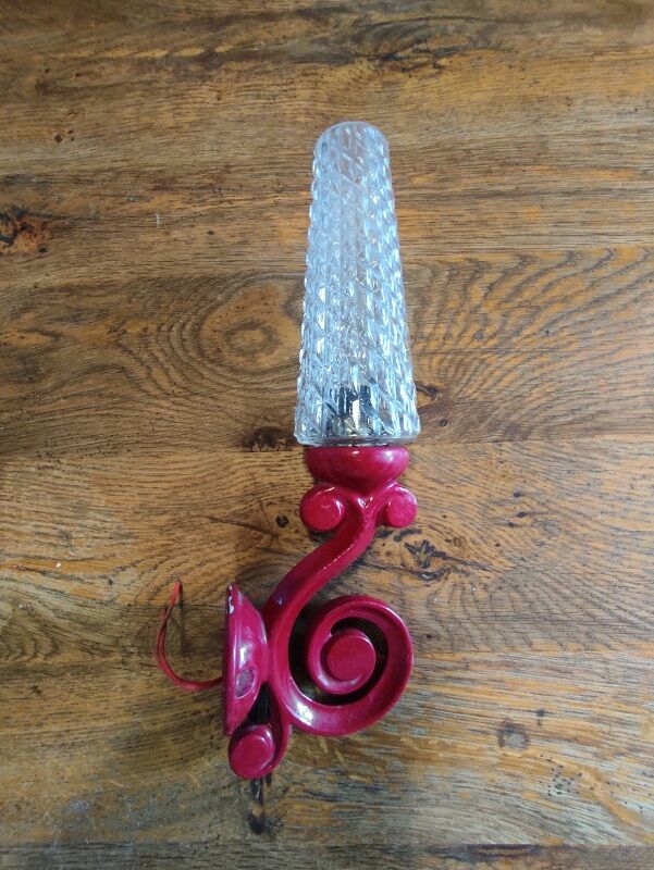 Metal wall lamp metal enamelled tulip in vintage antique molded glass DP 1021F70