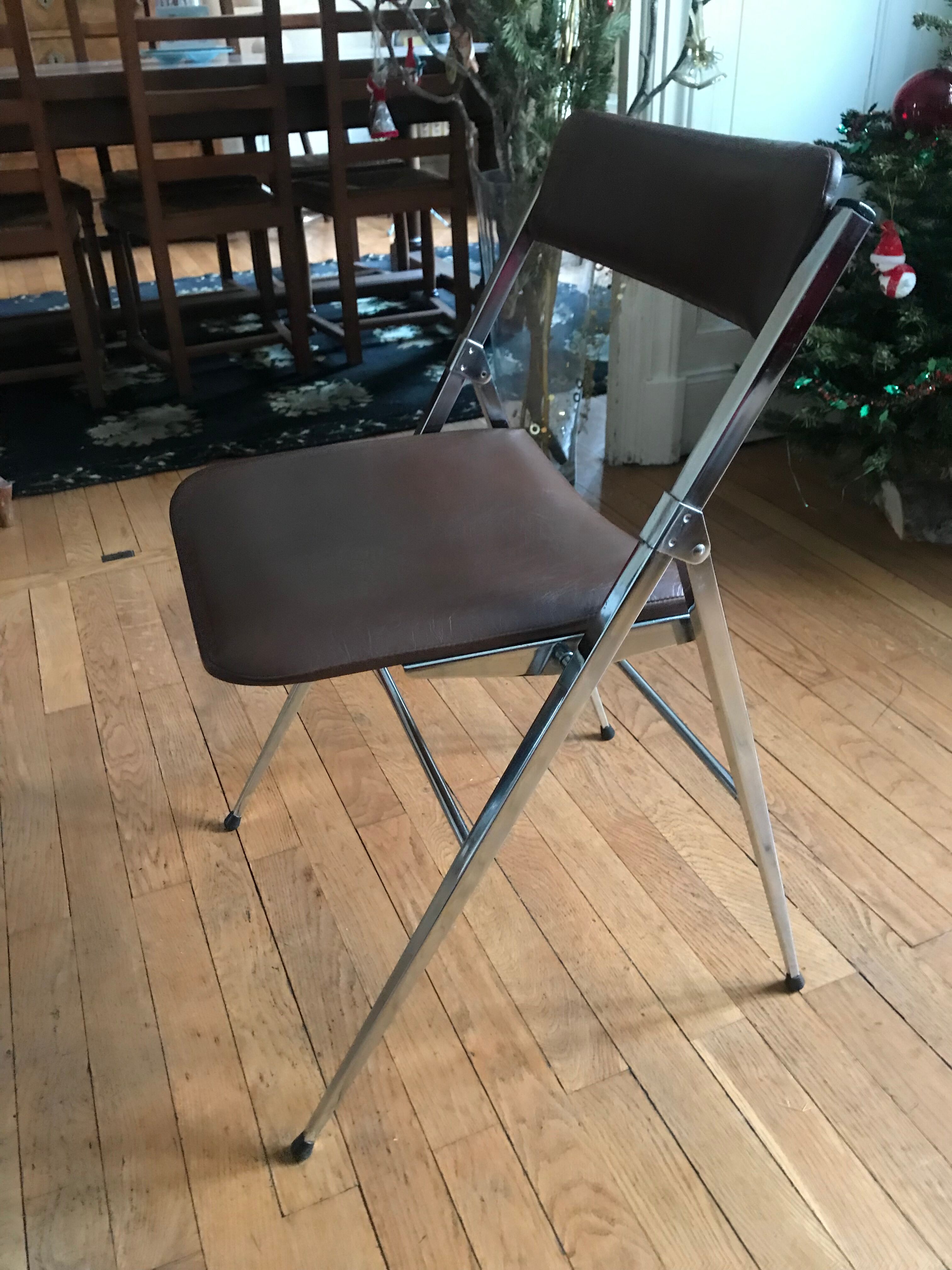 Chrome metal chairs and skaï from the 70s