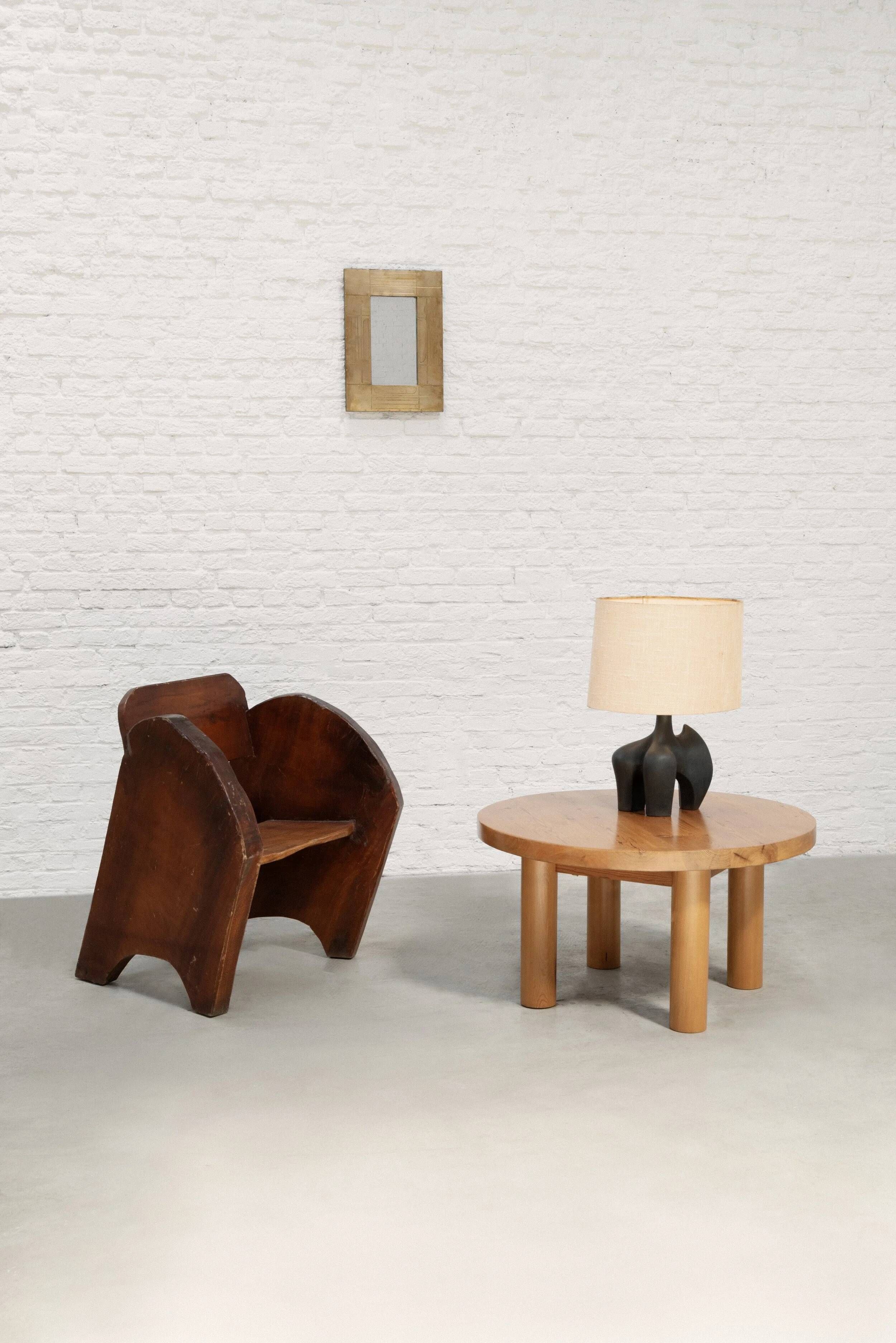 Table basse ronde en bois d'orme massif, France, années 1970