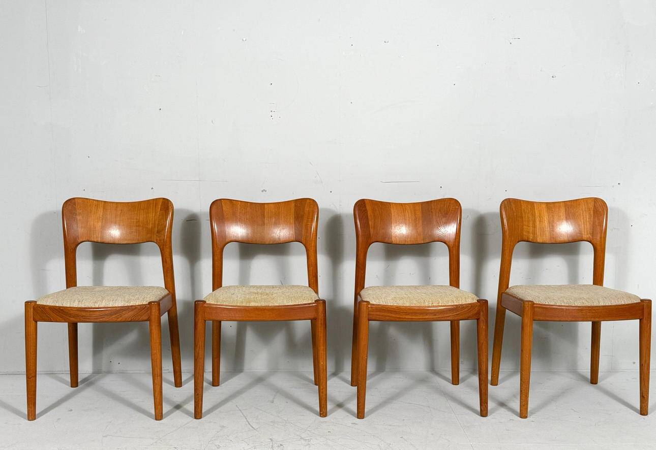 Niels Koefoed for Hornslet, 4 chairs / dining chairs, model '177', teak, 1960s, Denmark.