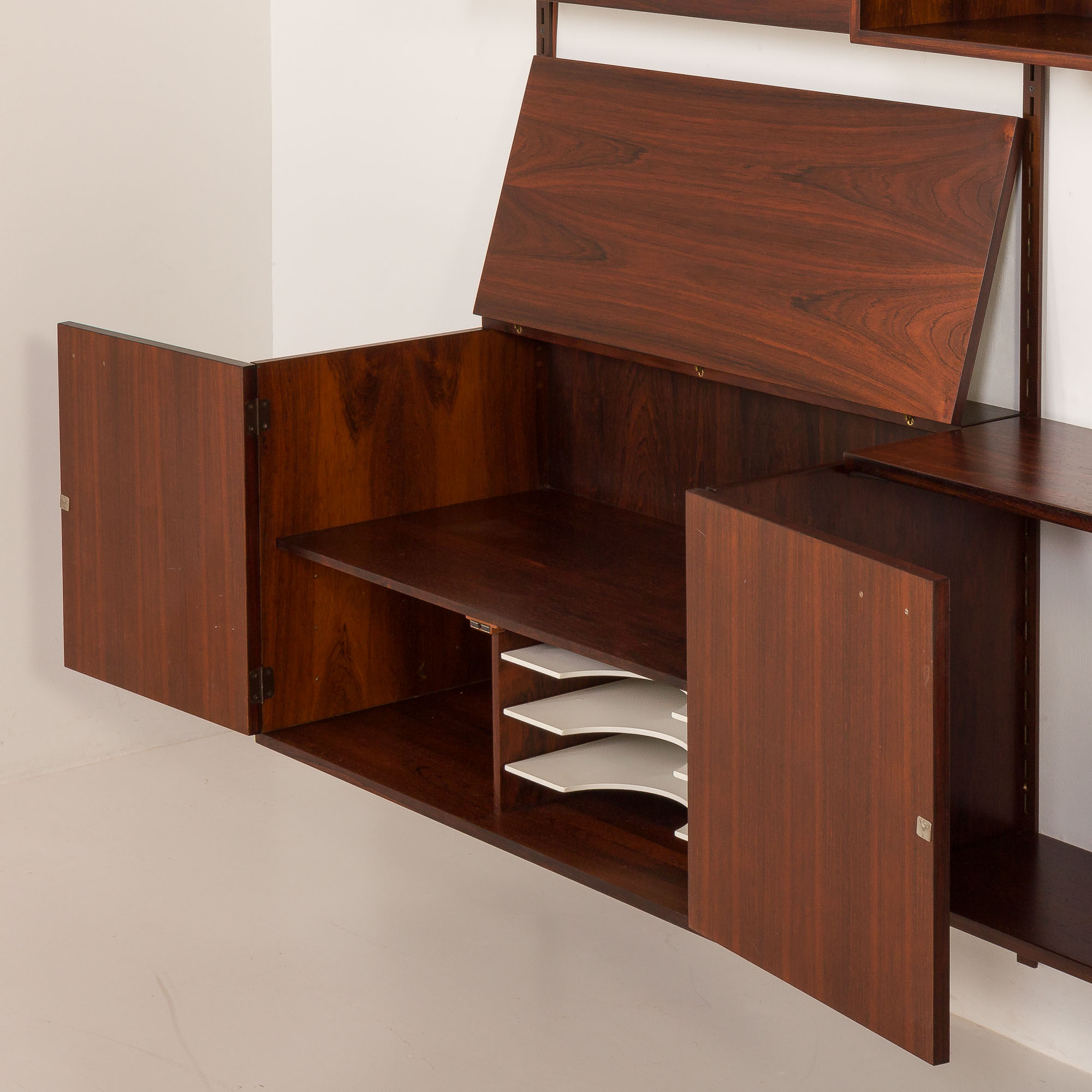 Kai Kristiansen rosewood wall unit with 2 lamps for FM Mobler, Denmark 1960s