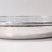 Plat à chevreuil en métal argenté avec cocotte en verre Pyrex de Sabattini, Italie