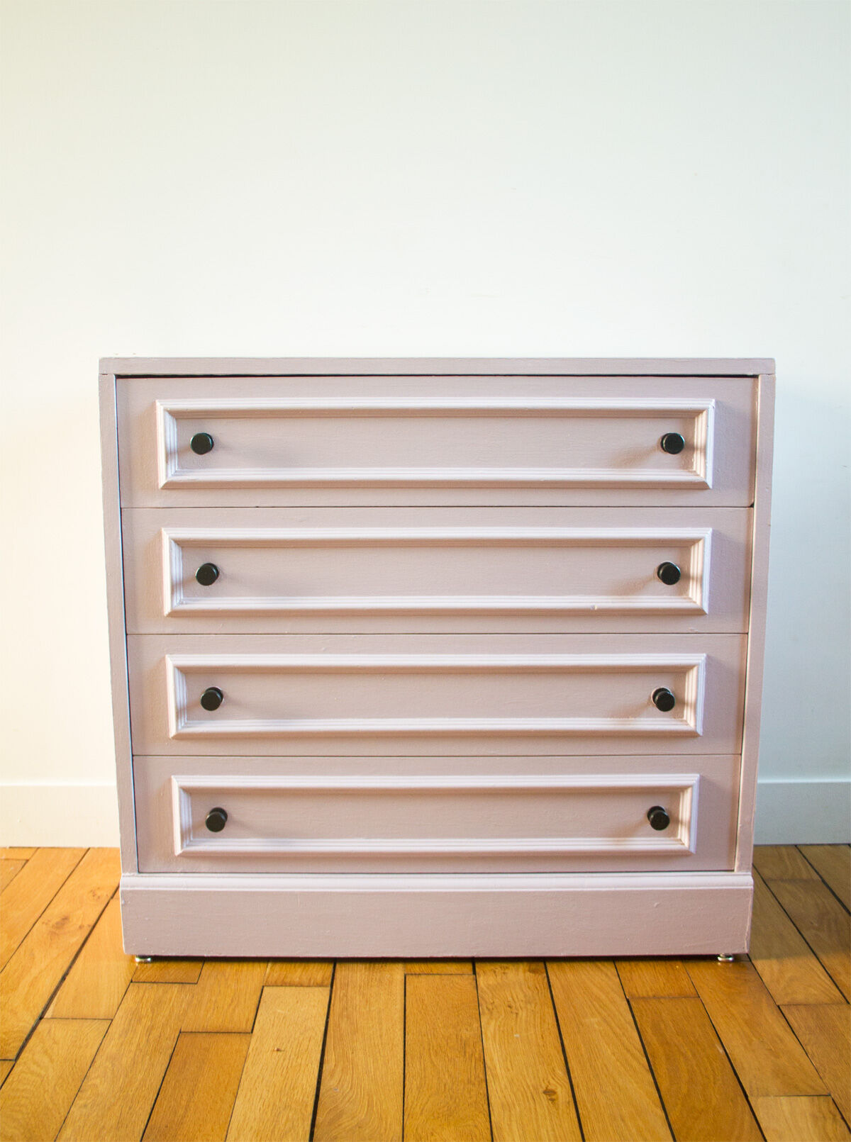 Commode rose type art déco
