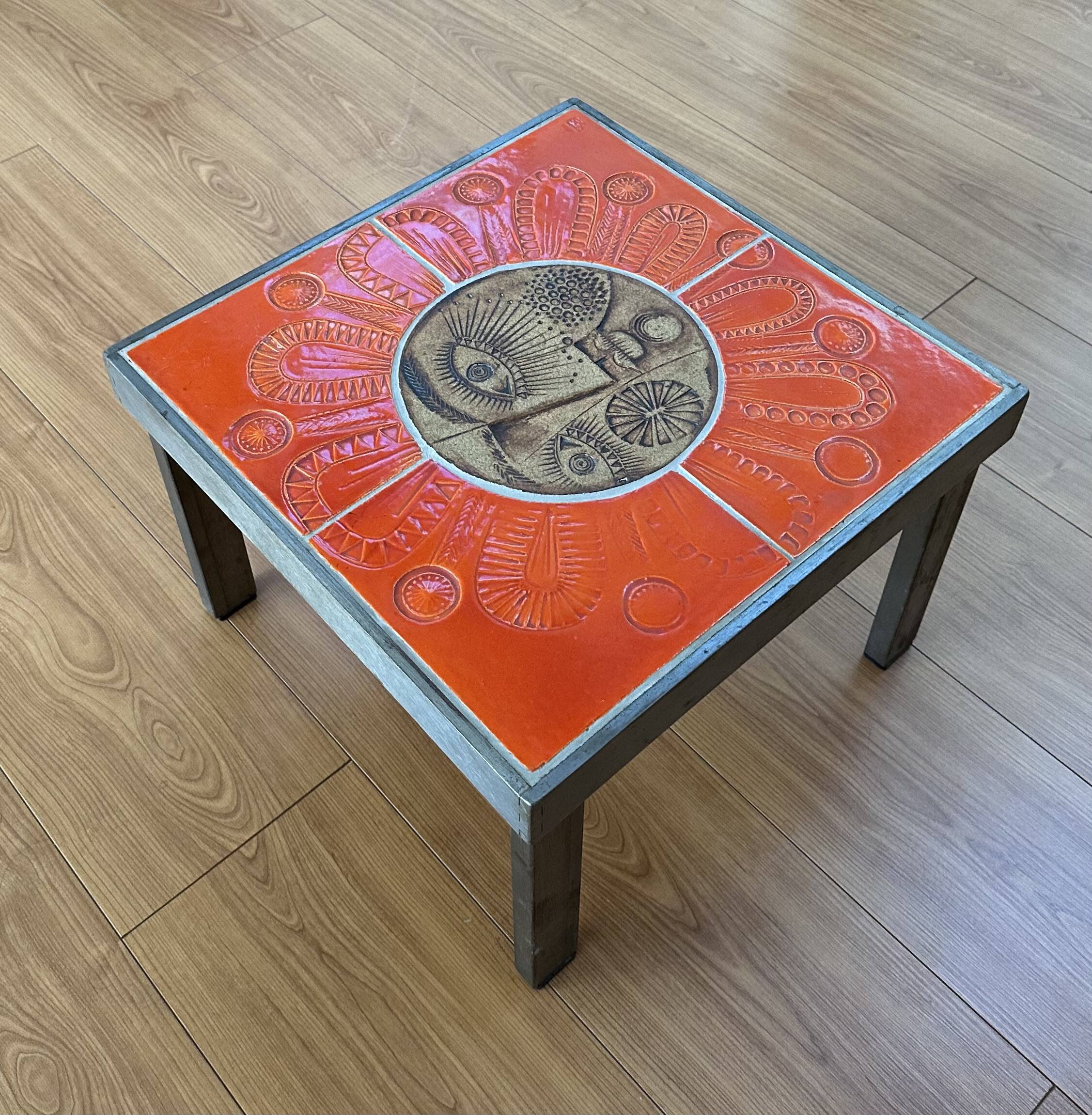 Coffee table end of sofa Roger Capron and Jean Derval ceramic 70s sun model