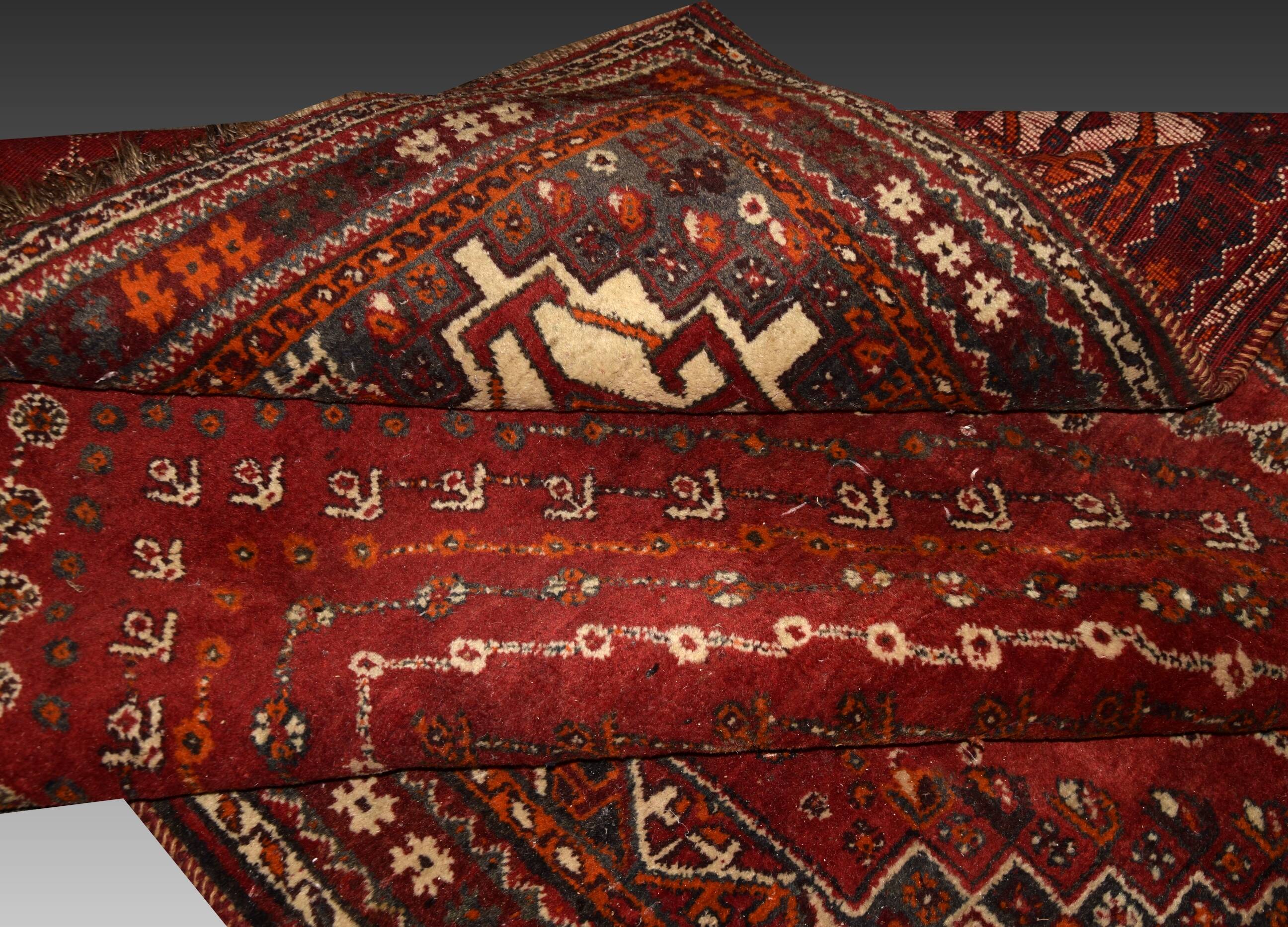 Oriental carpet Iran Shiraz, Gashghaï: 170 x 250 cm