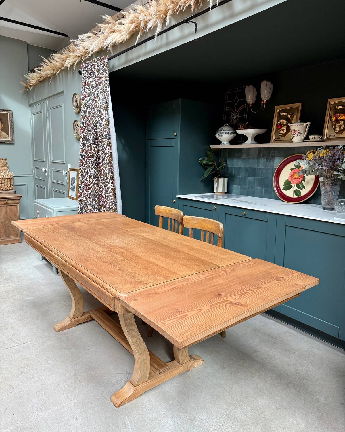 Art Deco extendable oak table (renovated)