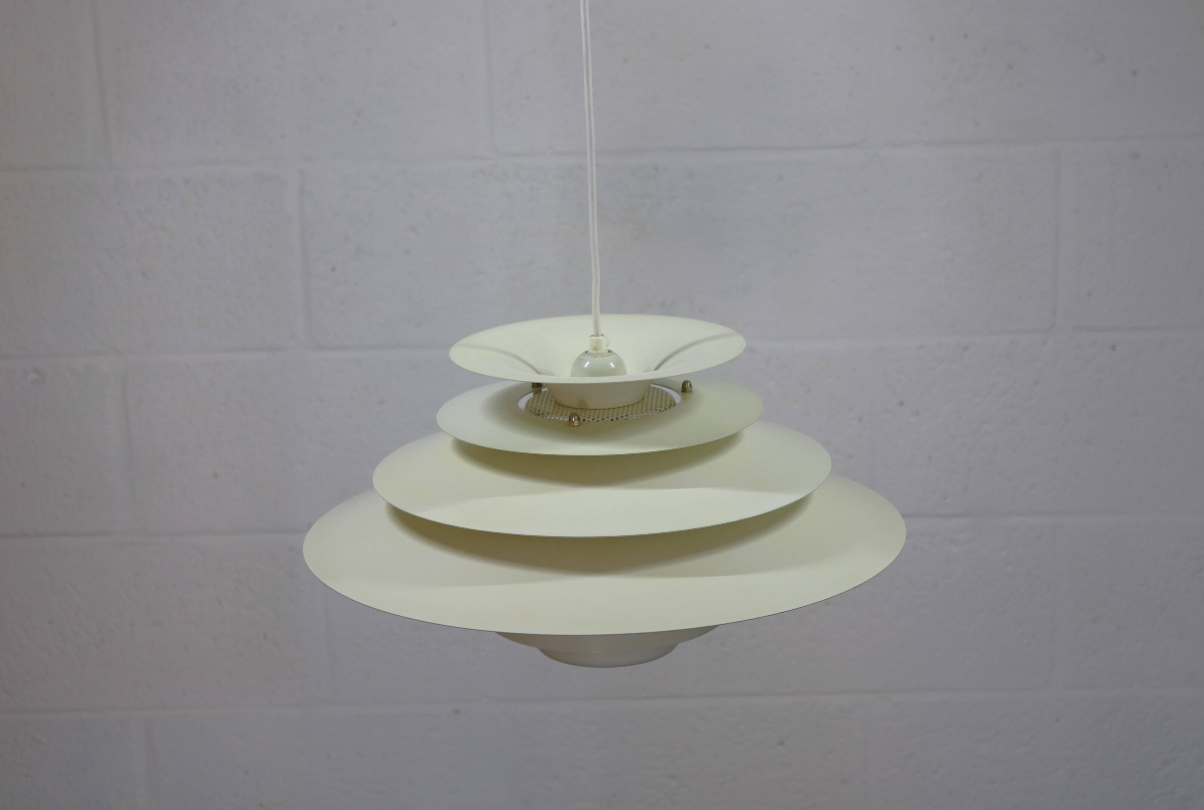 Suspension Jeka danoise blanche/beige - Éclairage moderne du milieu du siècle