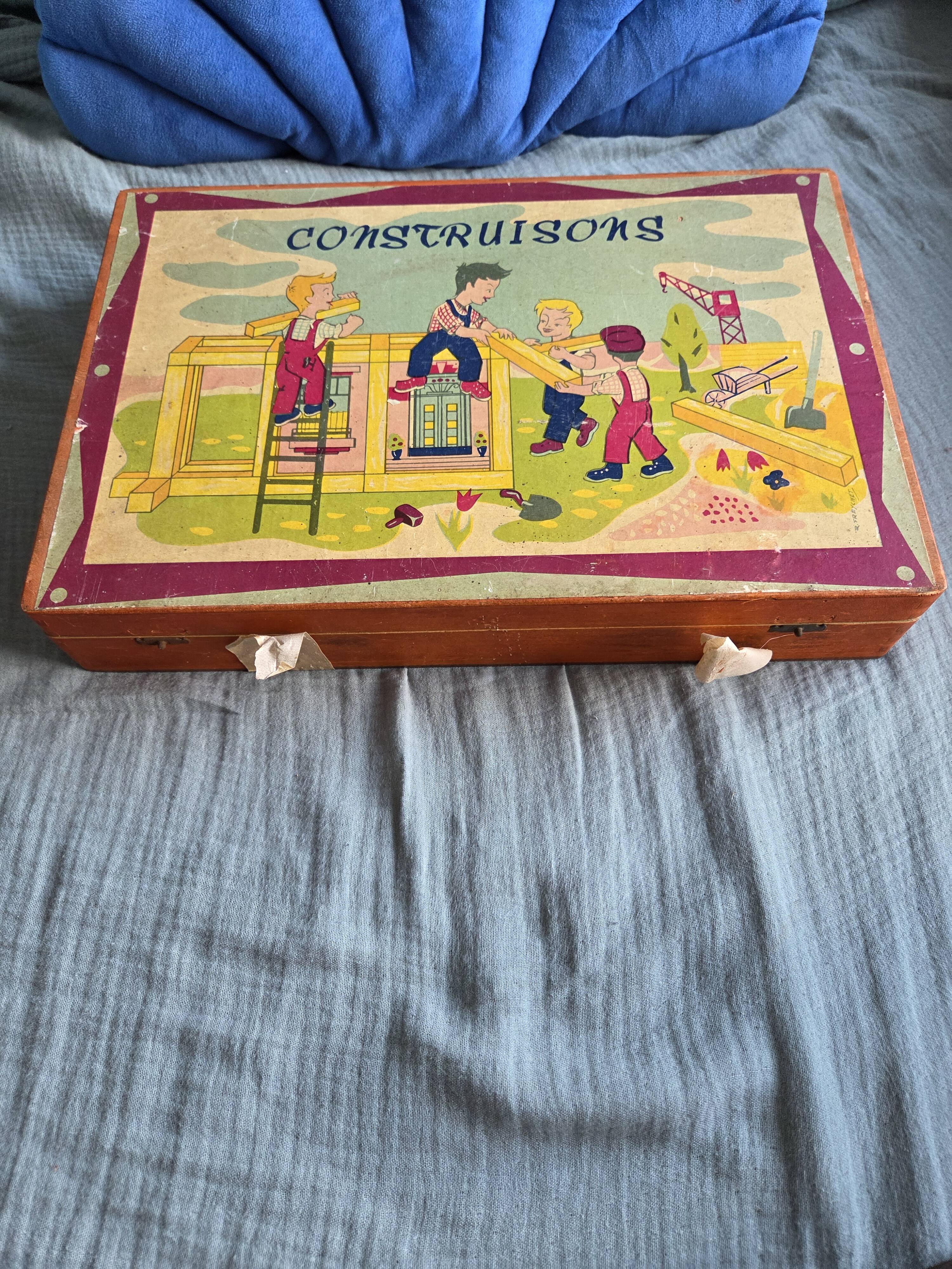 Wooden construction game CONSTRUCTIONS