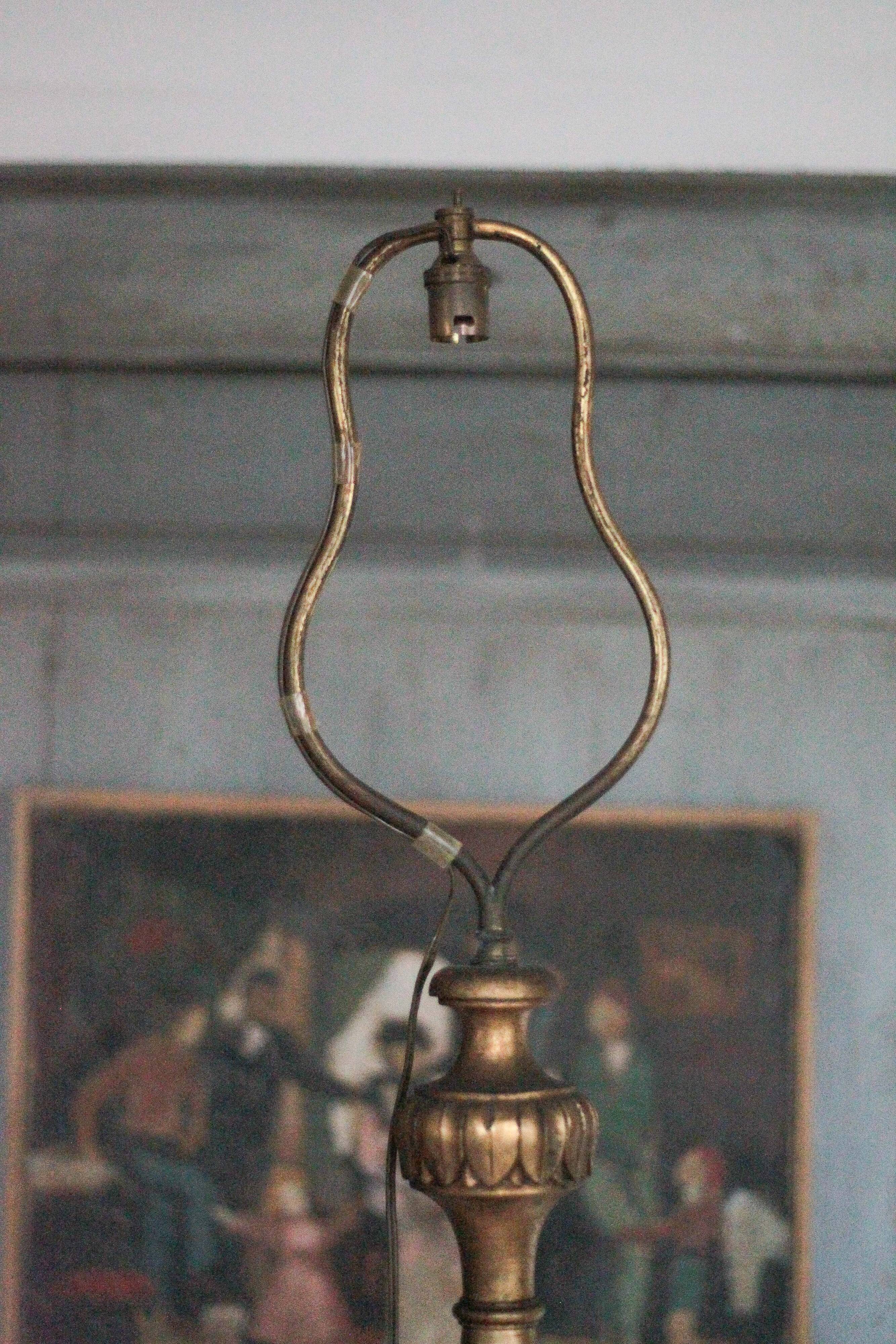 Florentine gilded wood floor lamp, floor lamp with lampshade