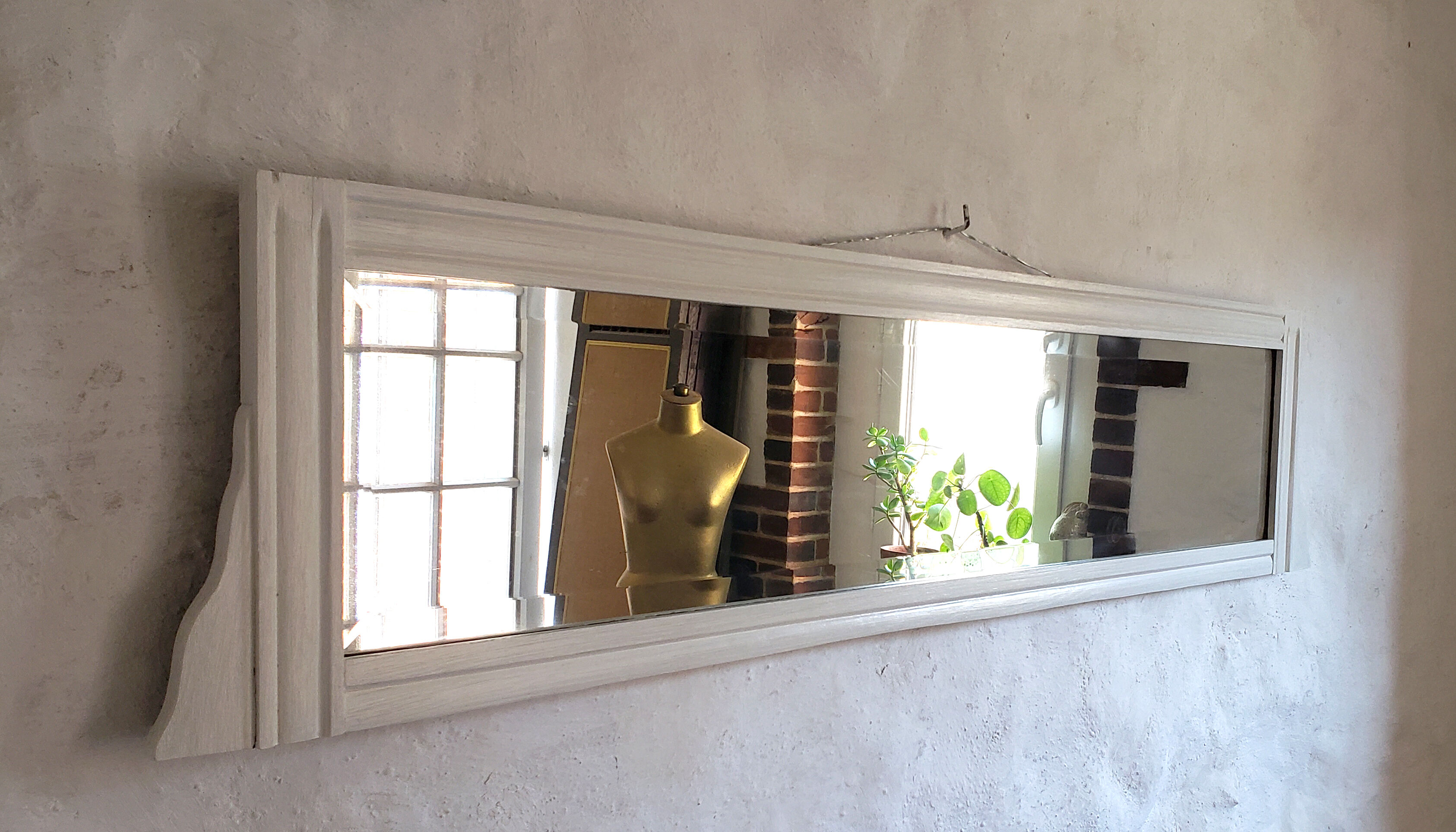 White art-deco mirror 134x32cm