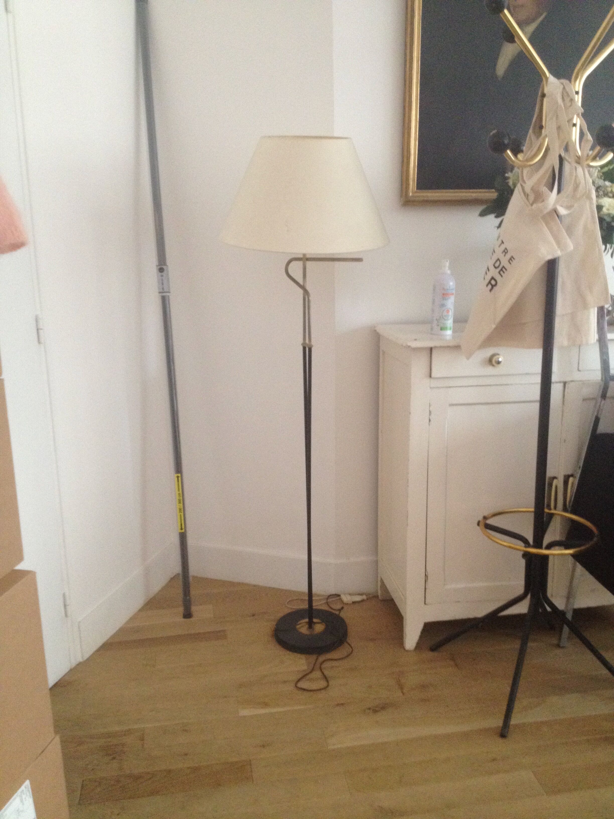 Lampadaire or et noir