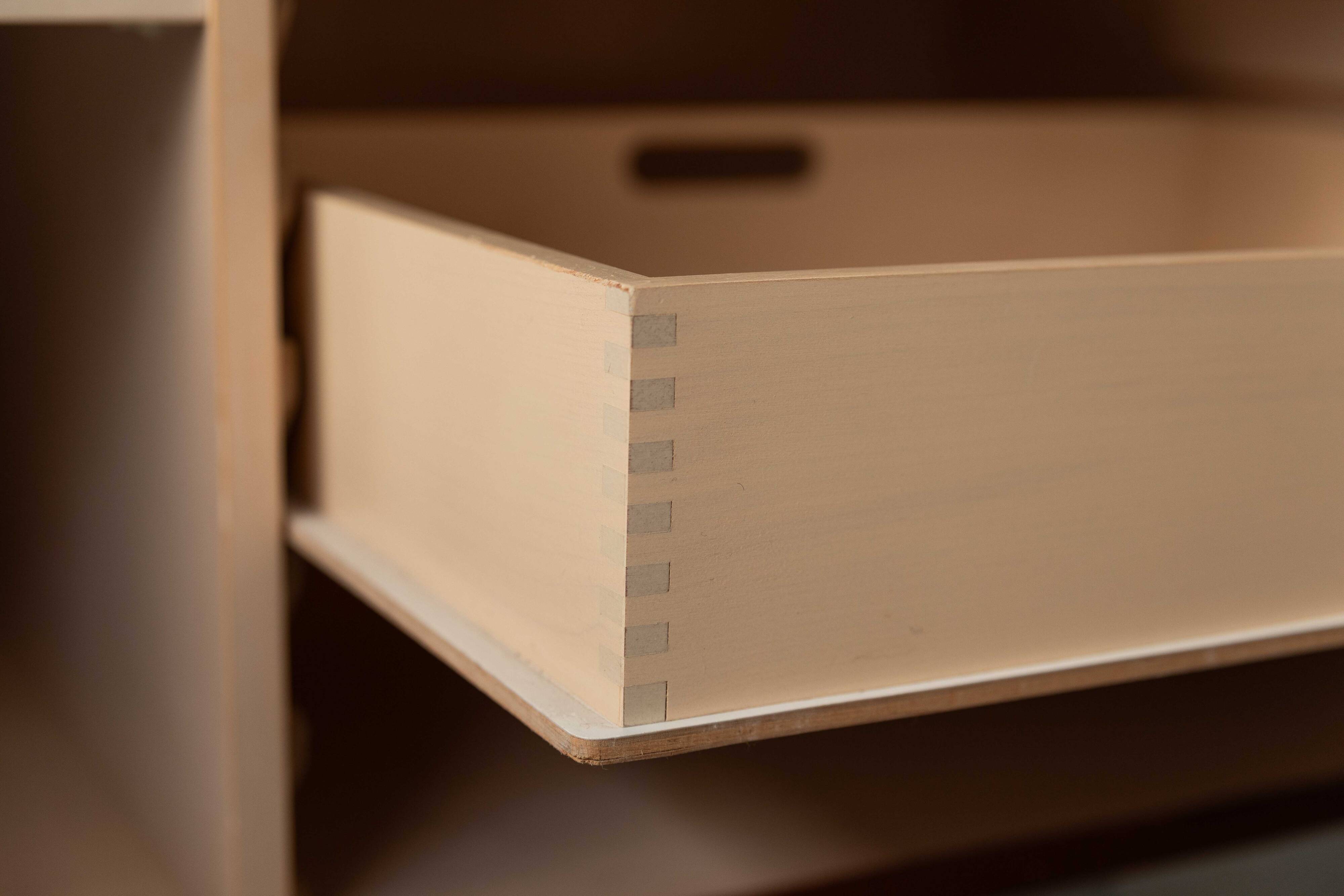 Buffet « B40 » de Dieter Waeckerlin