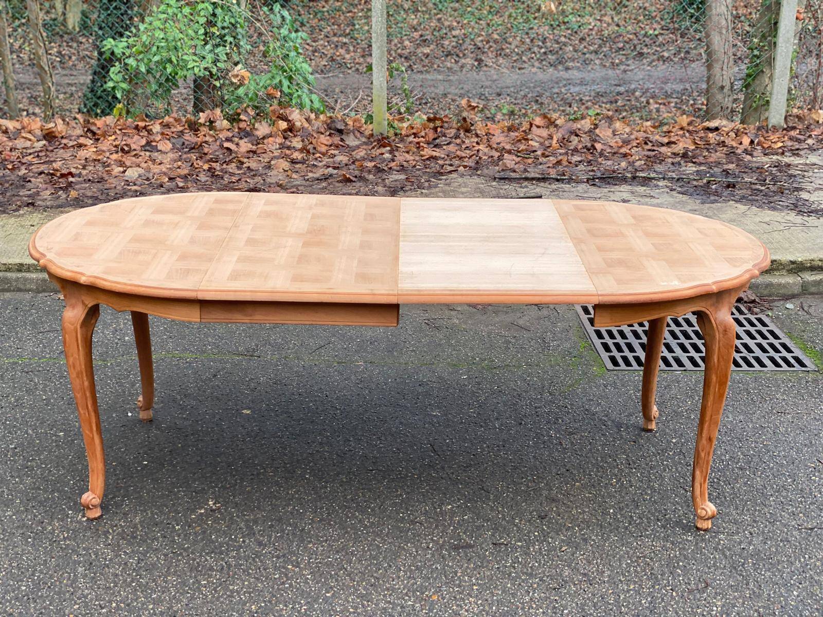 Renovated Louis XV dining table in cherry wood from the 20th century, 210cm.