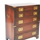 Commode de campagne ancienne de style militaire