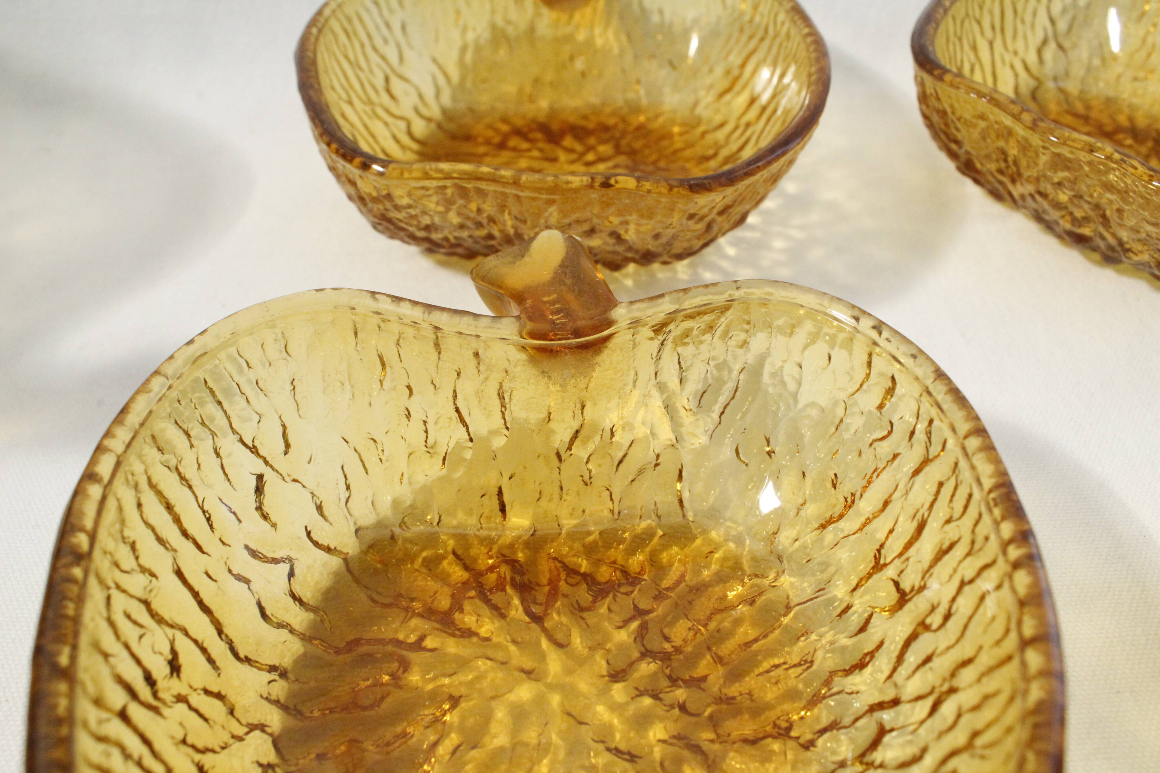 Salad bowl set and 4 dessert cups, vintage, apple shape in amber glass