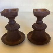 Pair of Médicis vase candlesticks in cast iron