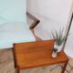 Table basse teck 57x37 cm 1960 suede