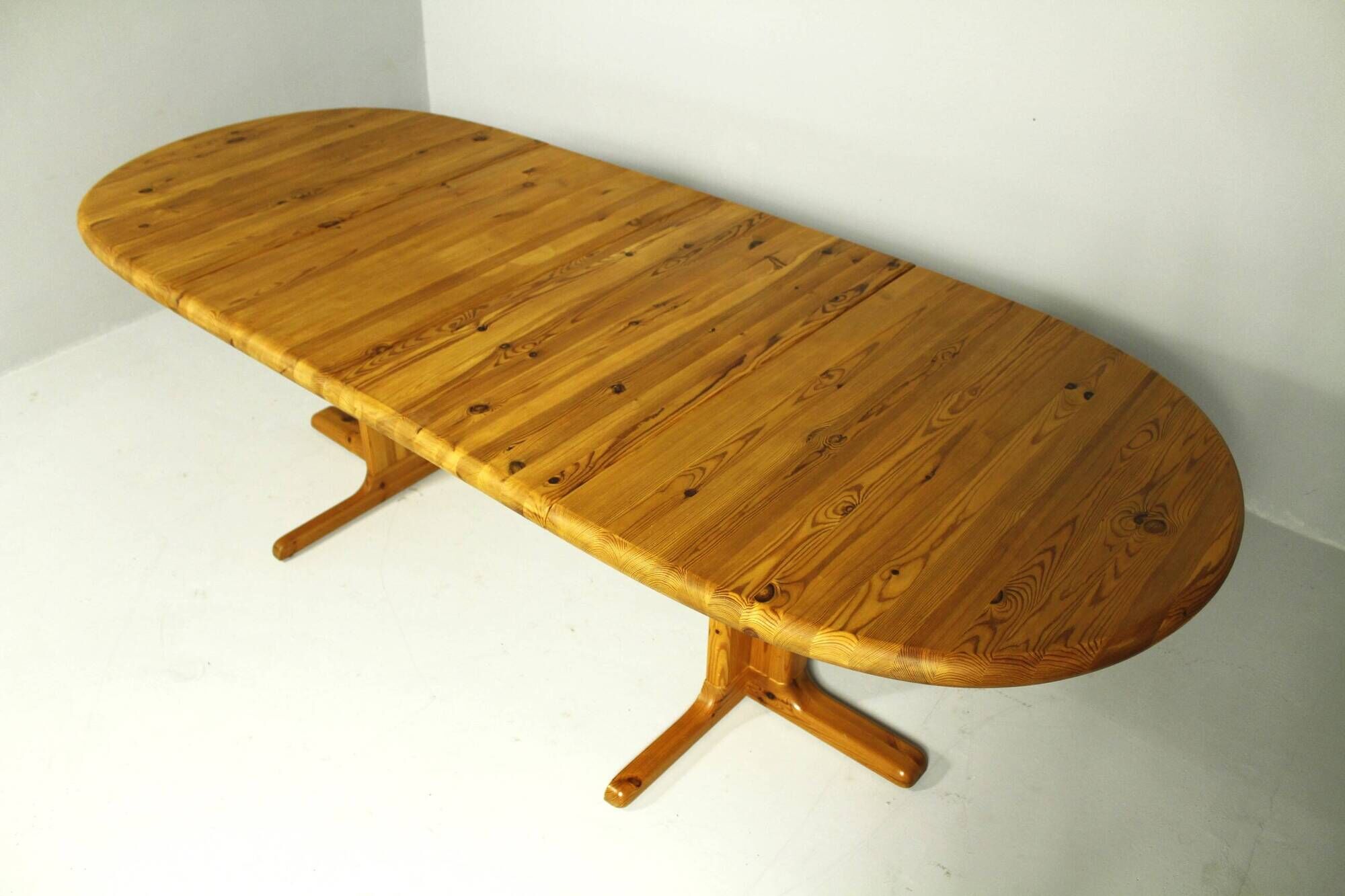 Table à manger extensible en pin massif des années 1980 par RUBBY ...