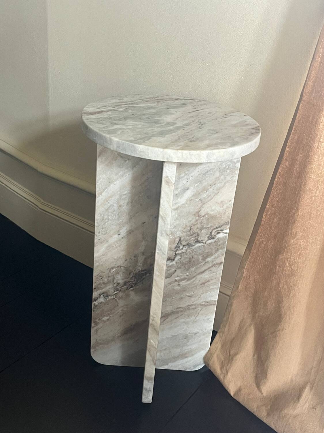 Table d'appoint en marbre