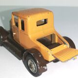 Matchbox Morris Cowley "Bullnose" numéro 8