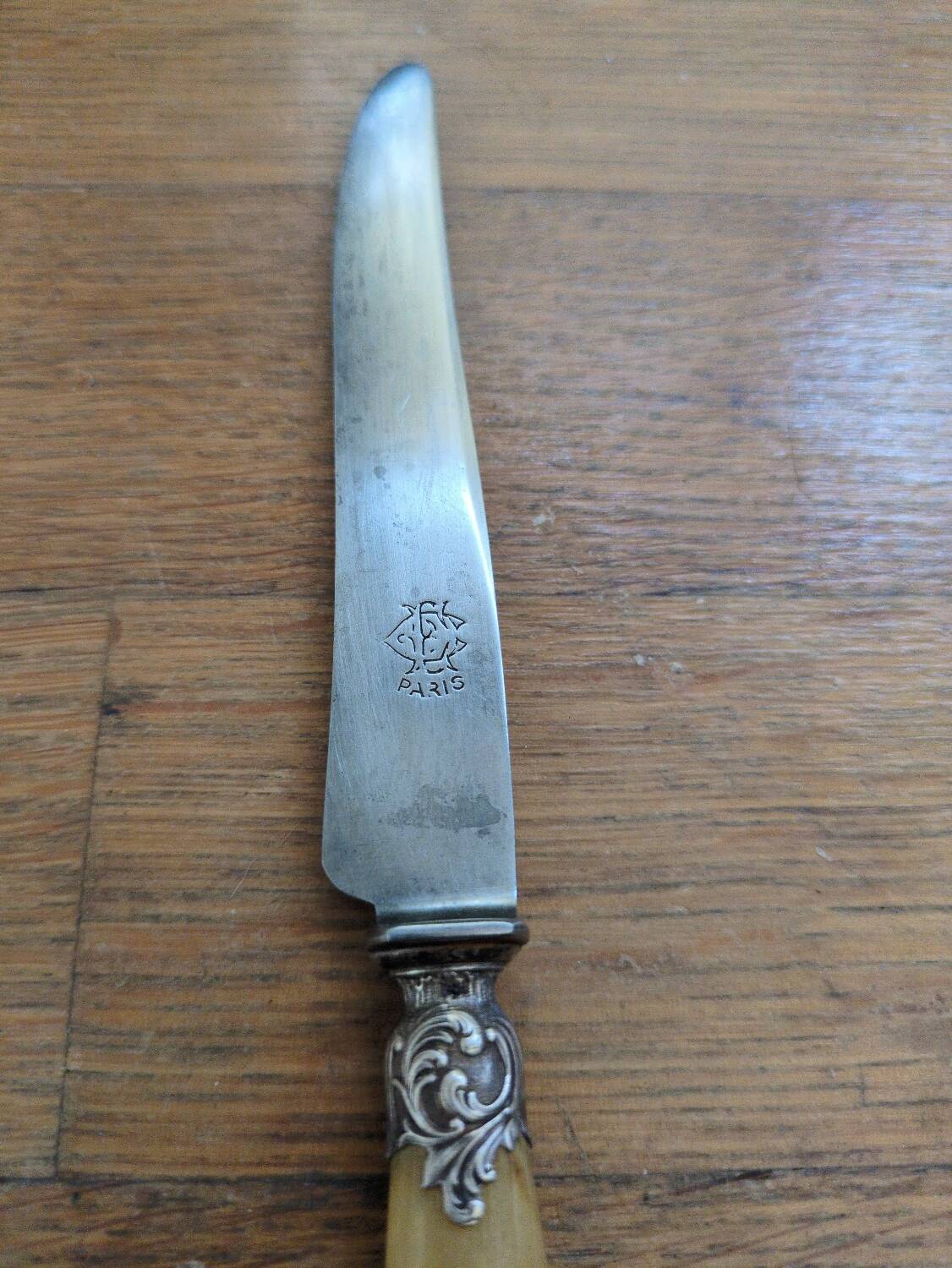 5 antique monogrammed knives