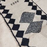 Handmade moroccan berber rug 231 x 95
