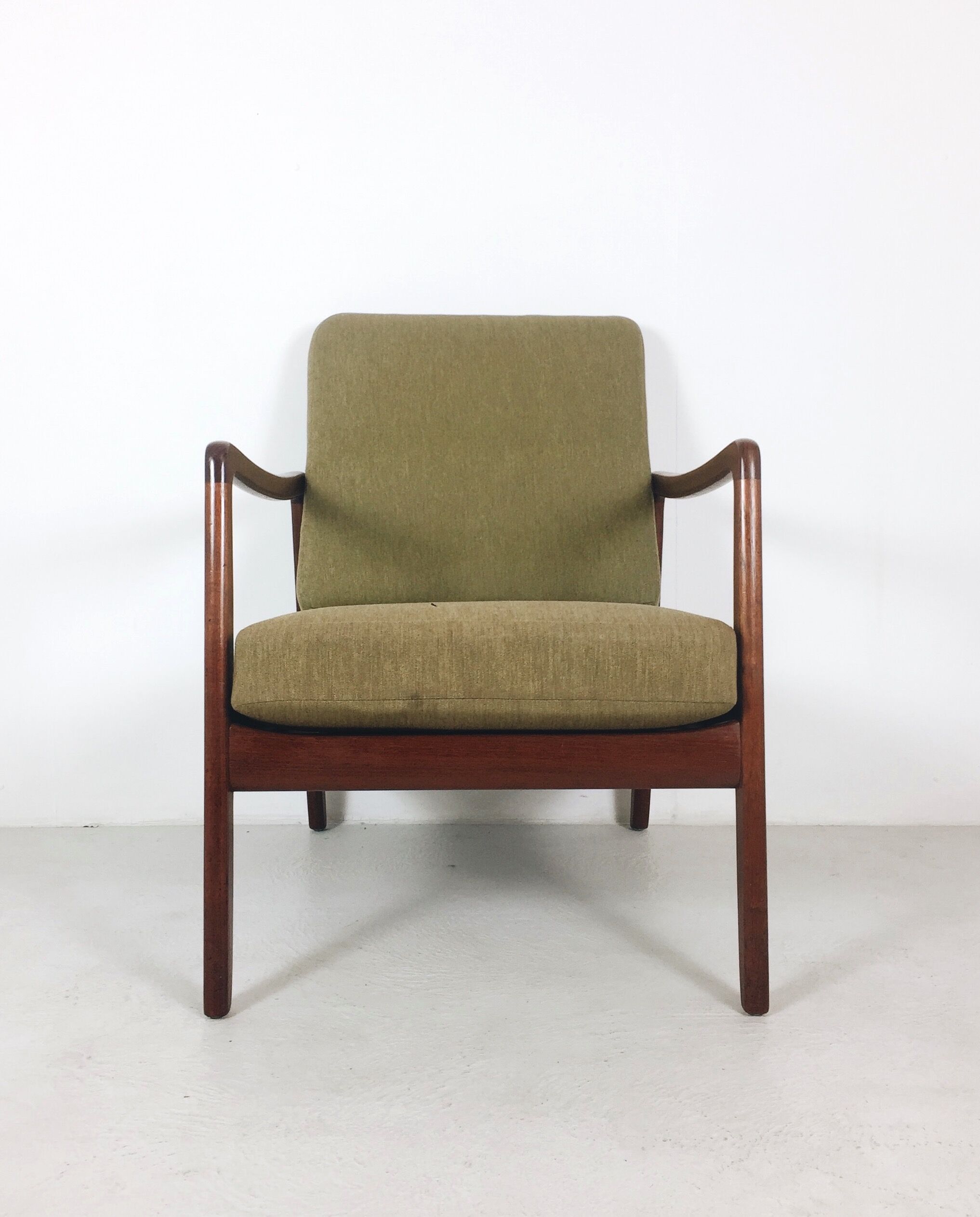 Ole Wanscher teak easy chair model FD109 for France & Søn, Denmark, 1960s