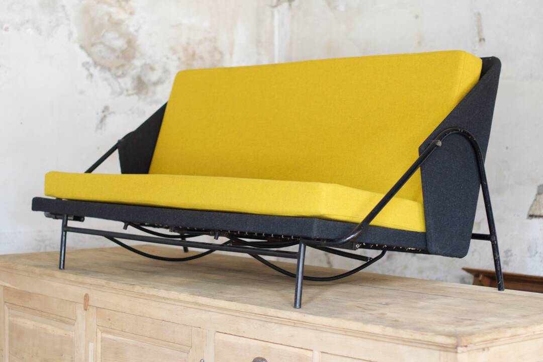René-Jean Caillette sofa/ airborne edition sofa bed 1954