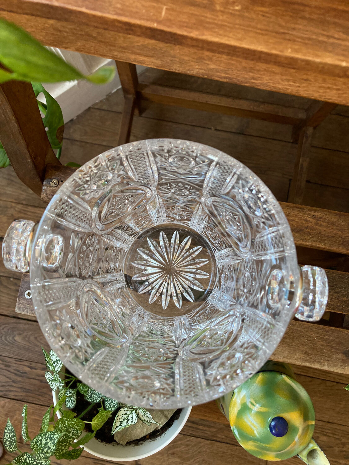 Chiseled Glass Ice Bucket