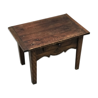 Old coffee table in chestnut