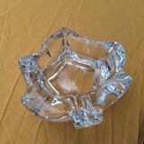 Cendrier en verre en forme de feuille