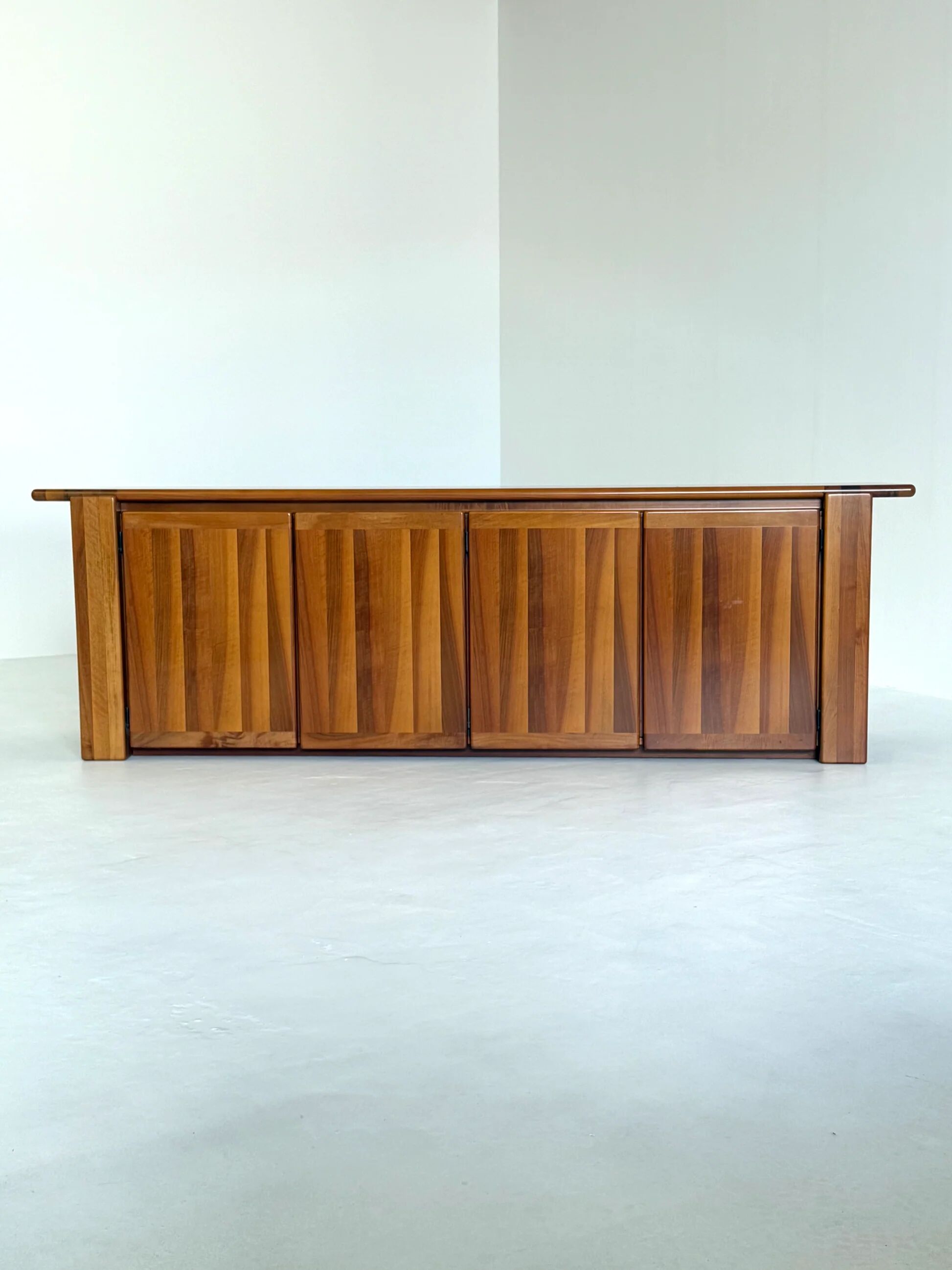 Italian Marengo sideboard by Tarcisio Colzani for Mobilgirgi