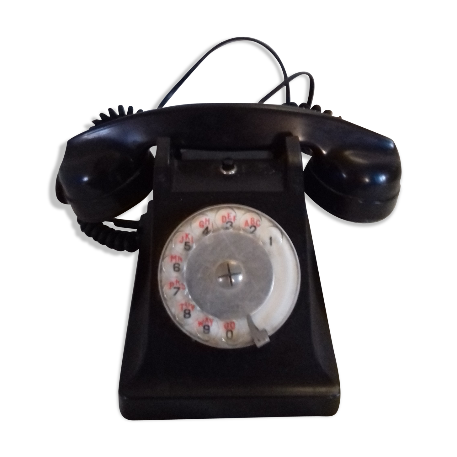 Black bakelite telephone
