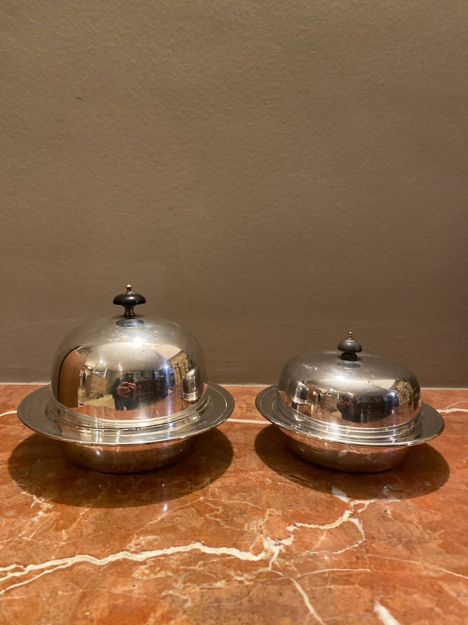 Jolie set de deux anciennes cloches à caviar