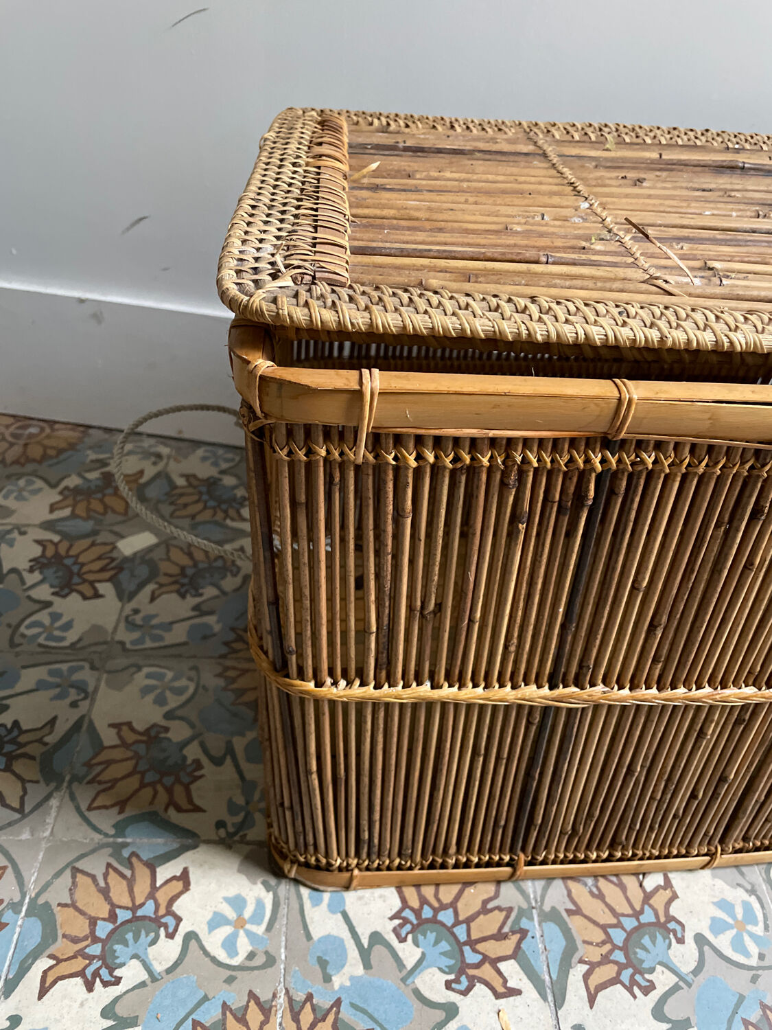 Rattan chest