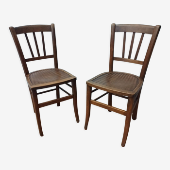 Paire de chaises bistrot anciennes en bois