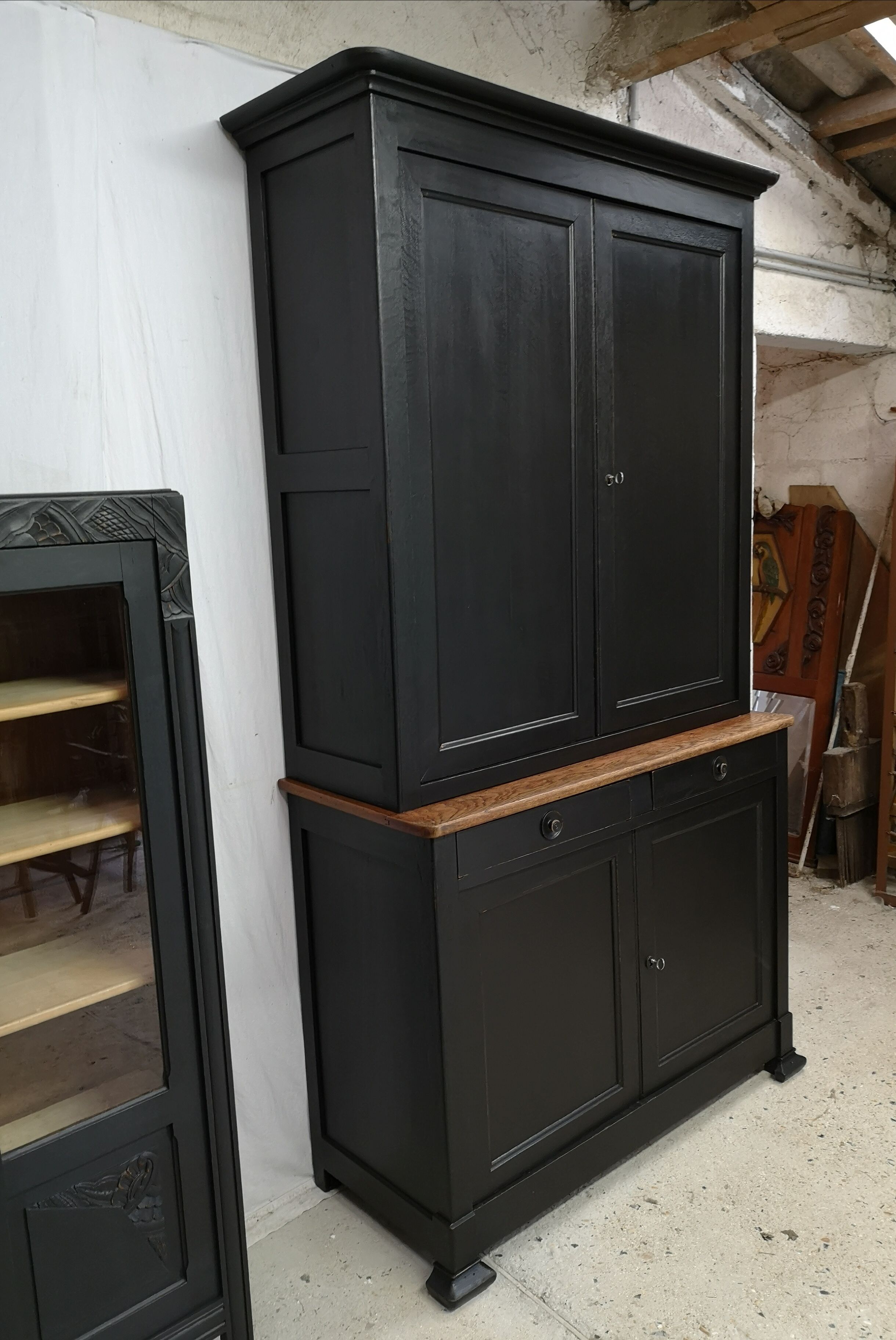 Buffet deux corps Louis-Philippe patine shabby gustavien
