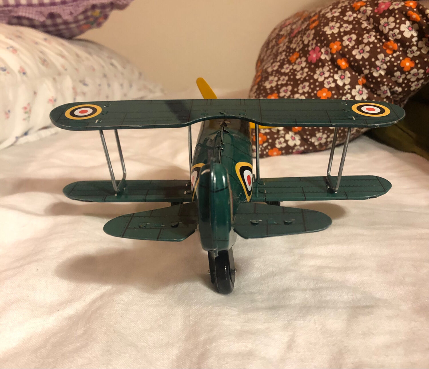 Mechanical sheet metal plane