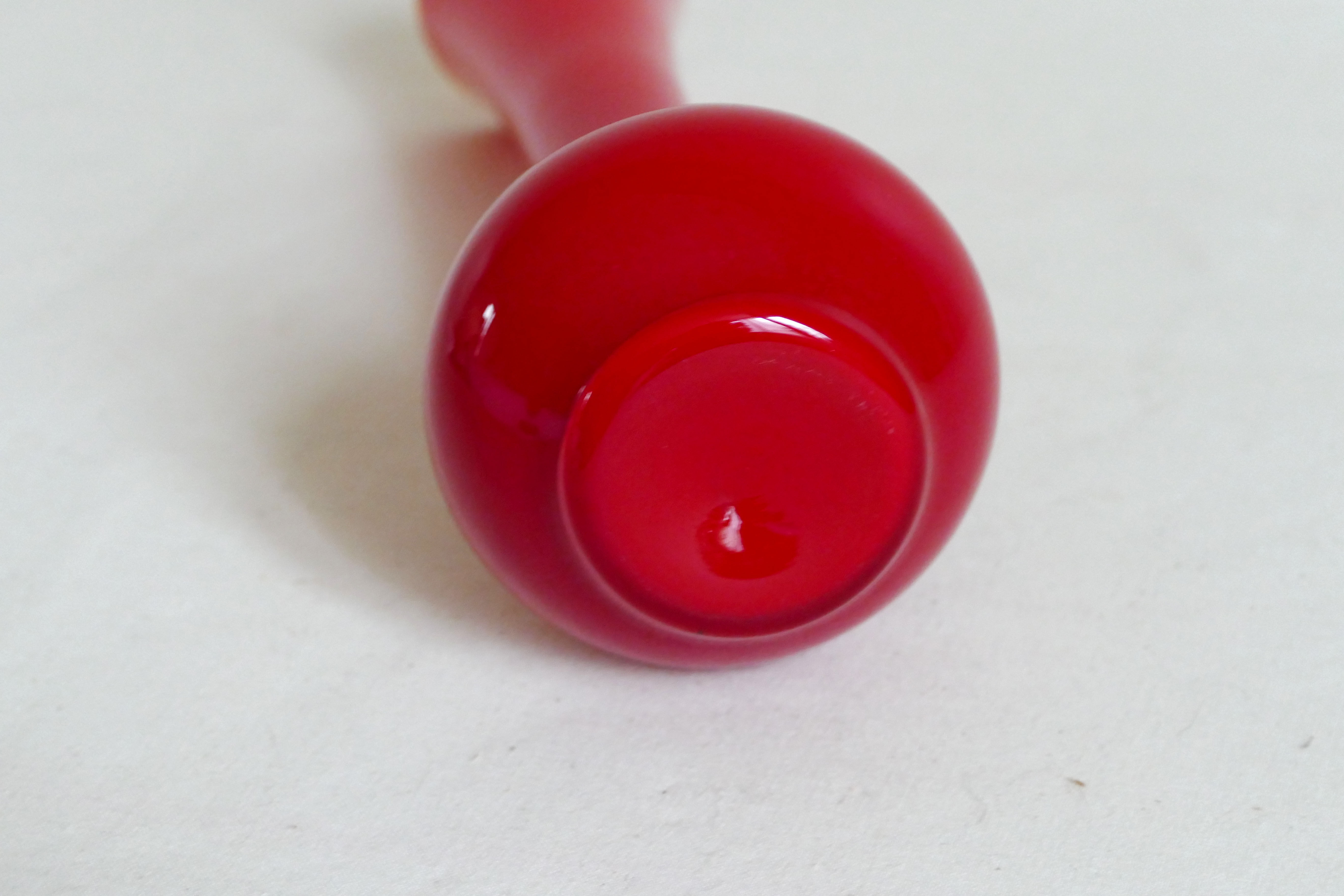 Vintage Soliflore vase in red opaline 70s