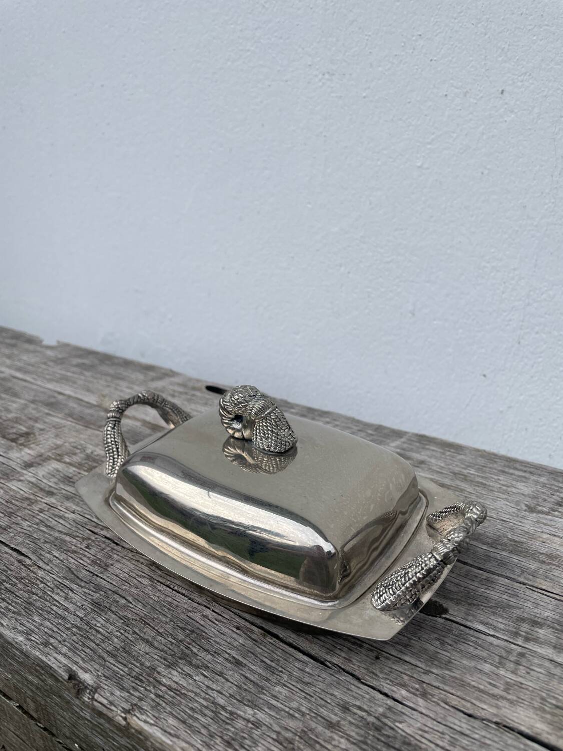 Silver metal pompom butter dish